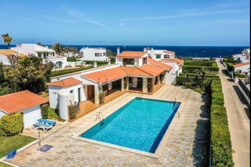La Calma Espectacular Villa Con Jardin Y Piscina En Menorca サルガール エクステリア 写真