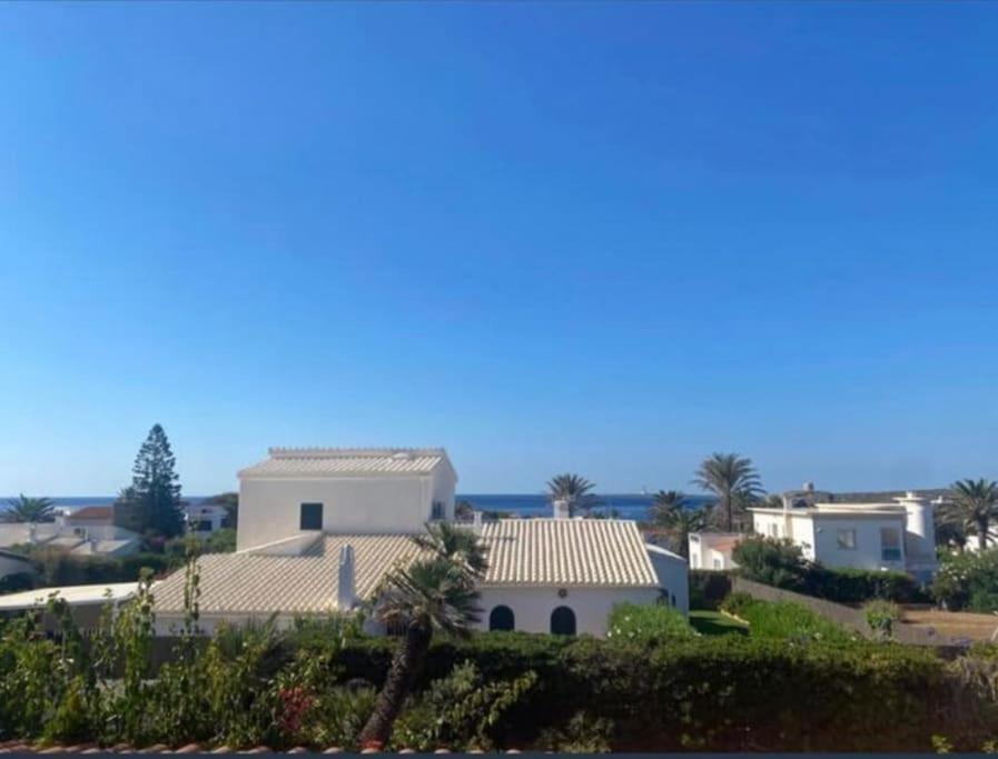 La Calma Espectacular Villa Con Jardin Y Piscina En Menorca サルガール エクステリア 写真