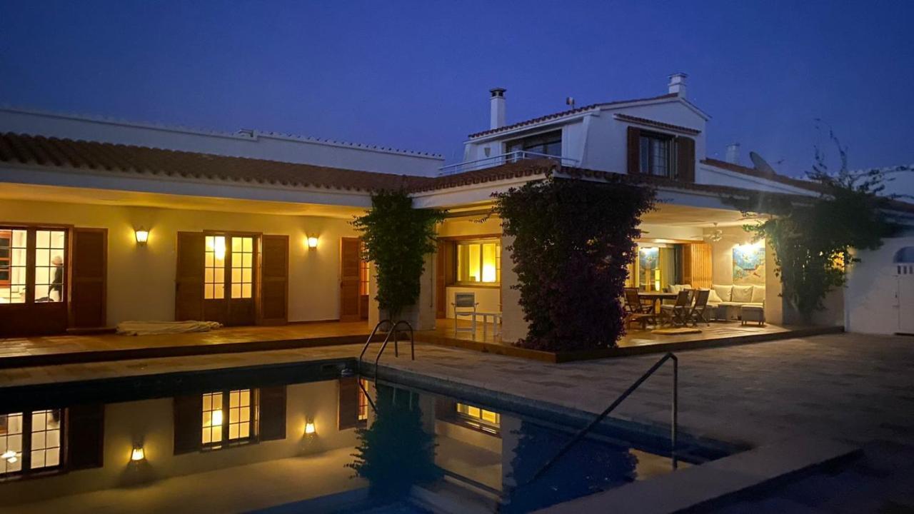 La Calma Espectacular Villa Con Jardin Y Piscina En Menorca サルガール エクステリア 写真