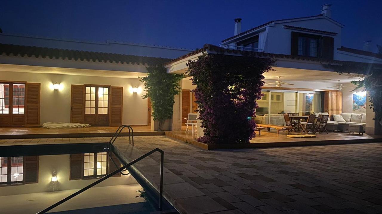 La Calma Espectacular Villa Con Jardin Y Piscina En Menorca サルガール エクステリア 写真